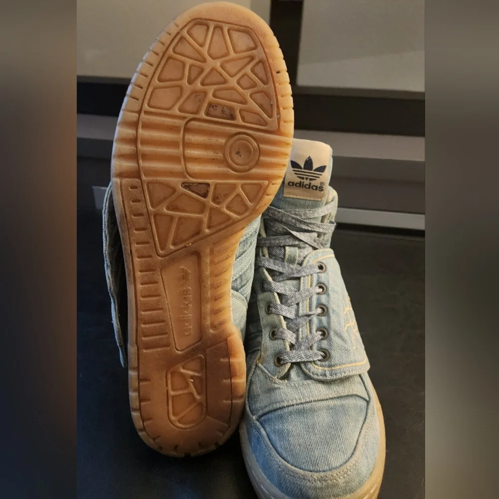 Jeremy Scott X Adidas Denim Wings Sneakers - Picture 6 of 11